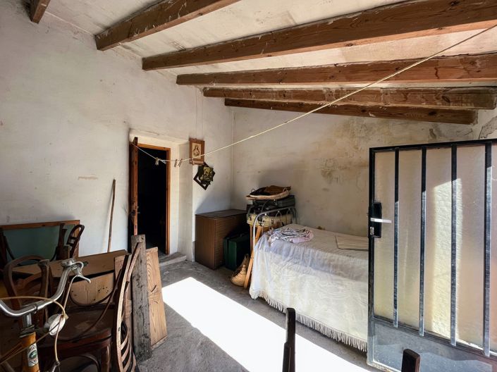 Image No.15-4 Bed Townhouse for sale