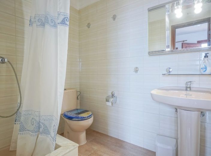 Image No.28-5 Bed Villa for sale