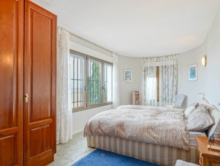 Image No.33-5 Bed Villa for sale