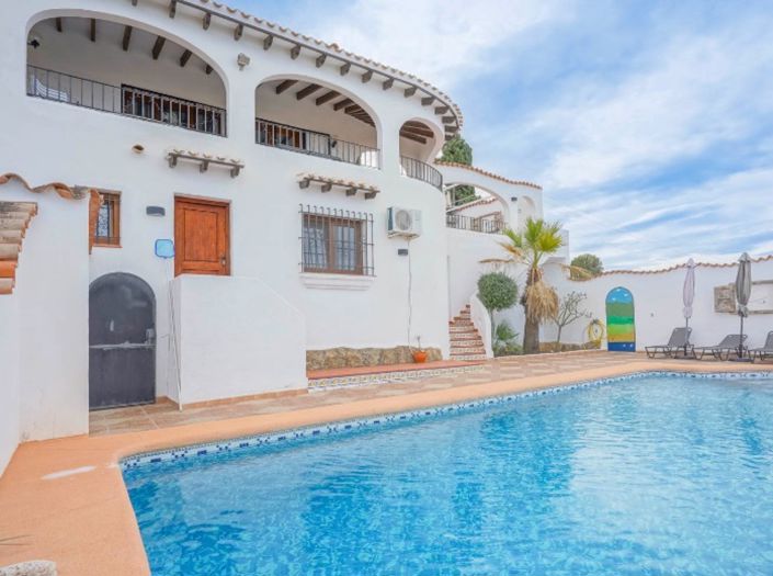 Image No.4-5 Bed Villa for sale