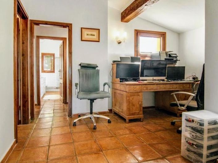 Image No.13-7 Bed Villa for sale