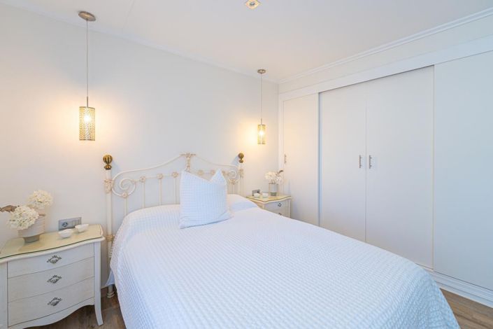 Image No.15-6 Bed Villa for sale