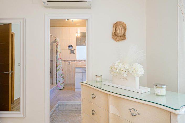 Image No.16-6 Bed Villa for sale