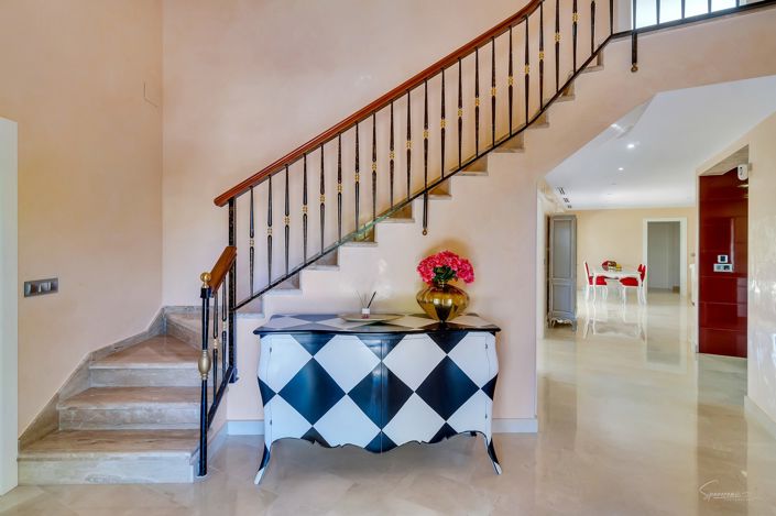 Image No.14-4 Bed Villa for sale