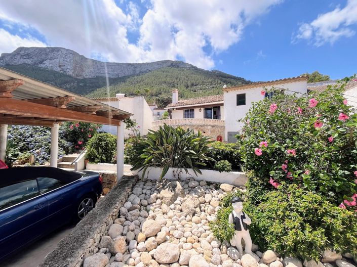 Image No.17-2 Bed Villa for sale