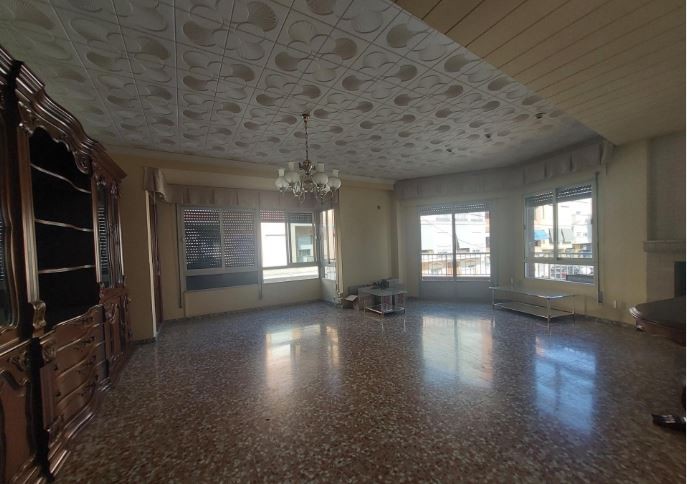 Image No.5-5 Bed Townhouse for sale