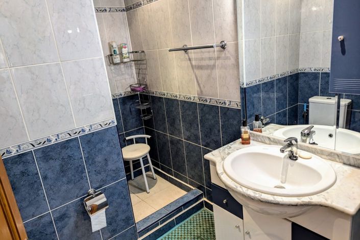 Image No.29-4 Bed Villa for sale