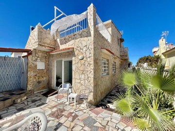 7 Bed Villa for sale