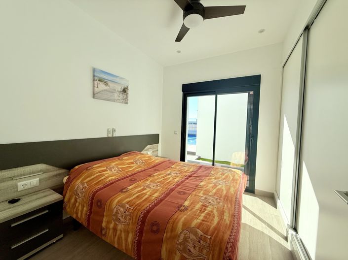 Image No.5-3 Bed Villa for sale