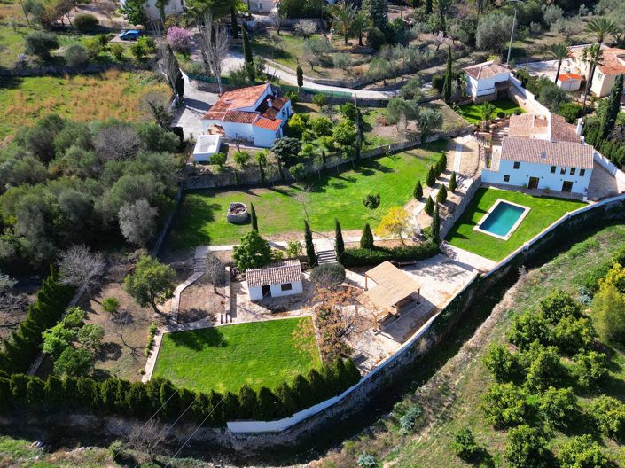 Image No.1-5 Bed Villa for sale