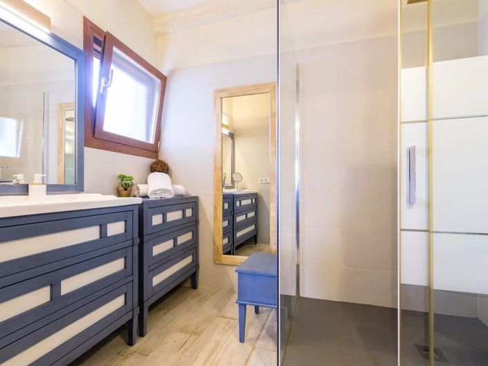 Image No.11-12 Bed Villa for sale