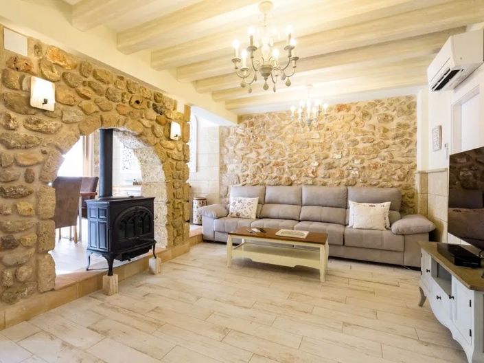 Image No.5-12 Bed Villa for sale