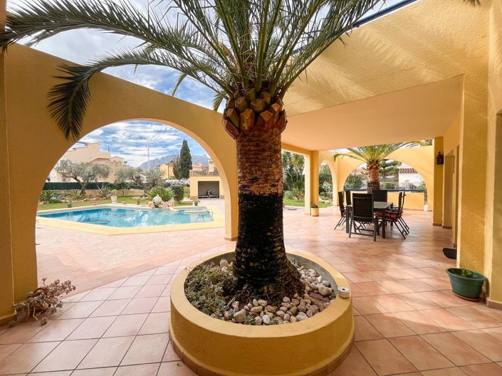 Image No.19-3 Bed Villa for sale