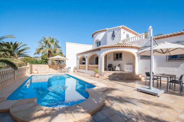 Image No.1-4 Bed Villa for sale