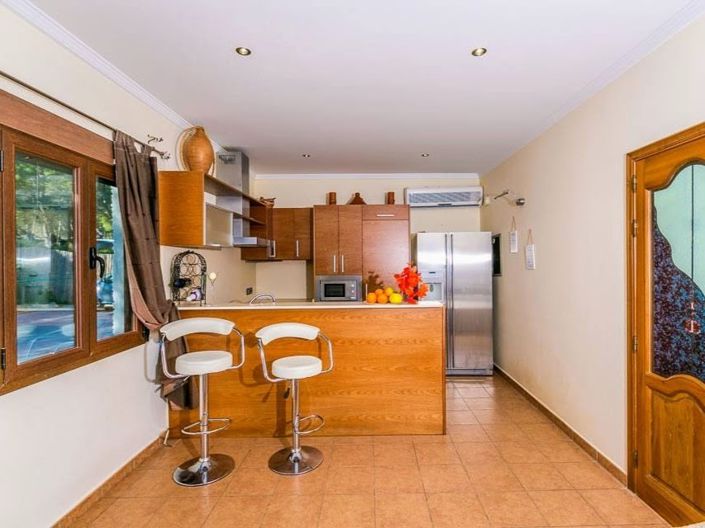 Image No.8-4 Bed Villa for sale