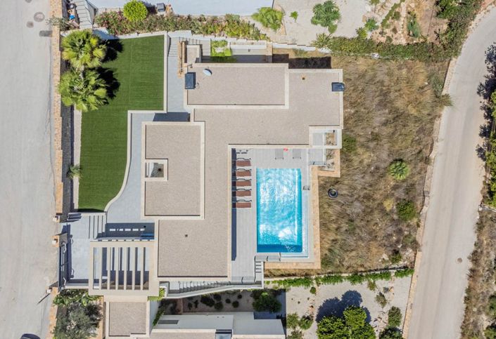 Image No.19-4 Bed Villa for sale