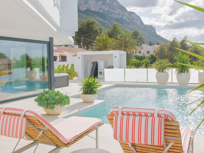 Image No.8-4 Bed Villa for sale