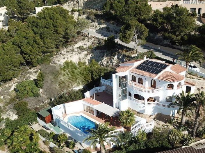 Image No.1-3 Bed Villa for sale