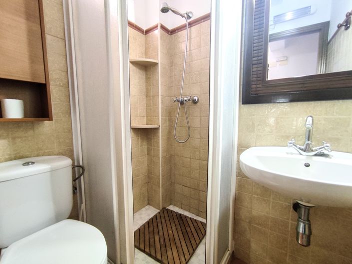 Image No.9-3 Bed Townhouse for sale