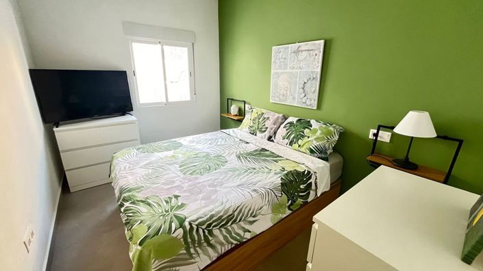 Image No.12-3 Bed Townhouse for sale