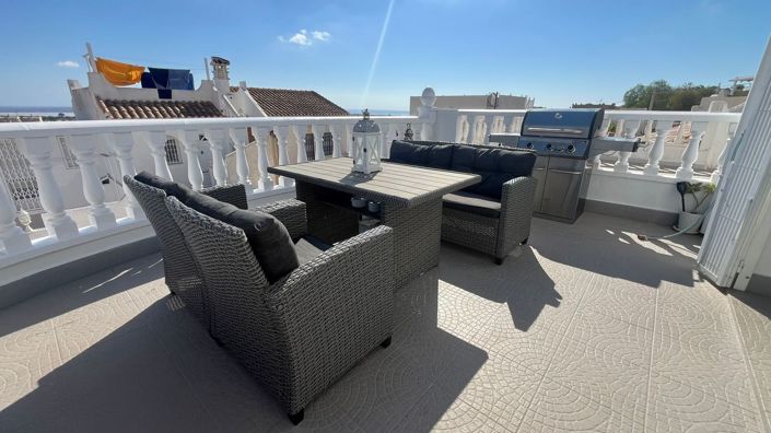 Image No.9-3 Bed Townhouse for sale