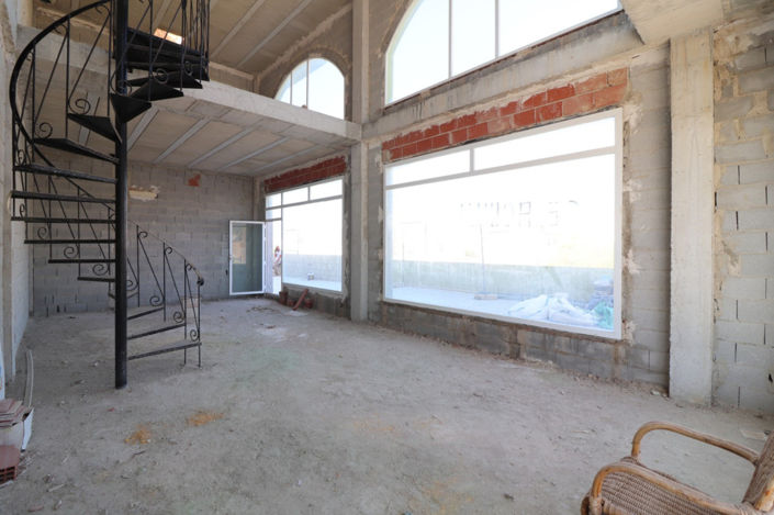 Image No.10-Commercial for sale