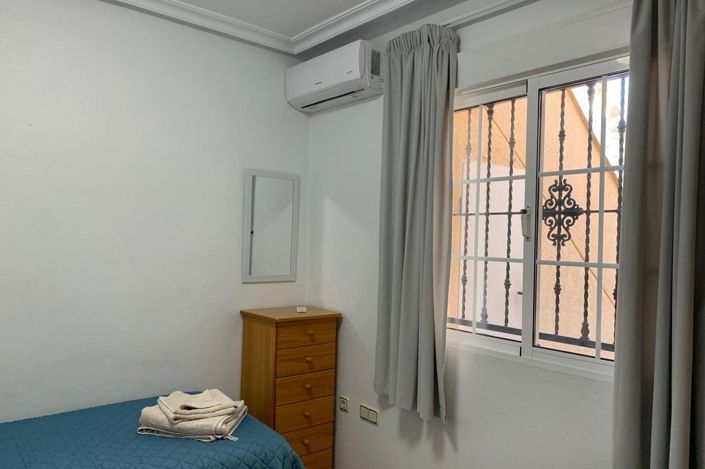 Image No.32-3 Bed Townhouse for sale