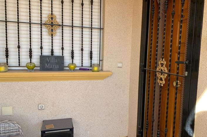 Image No.44-3 Bed Townhouse for sale