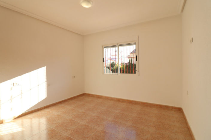 Image No.9-3 Bed Villa for sale