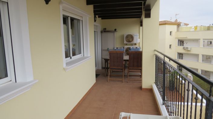 Image No.24-3 Bed Apartment for sale