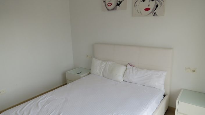 Image No.39-3 Bed Apartment for sale