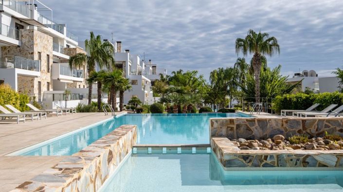 Image No.5-2 Bed Apartment for sale