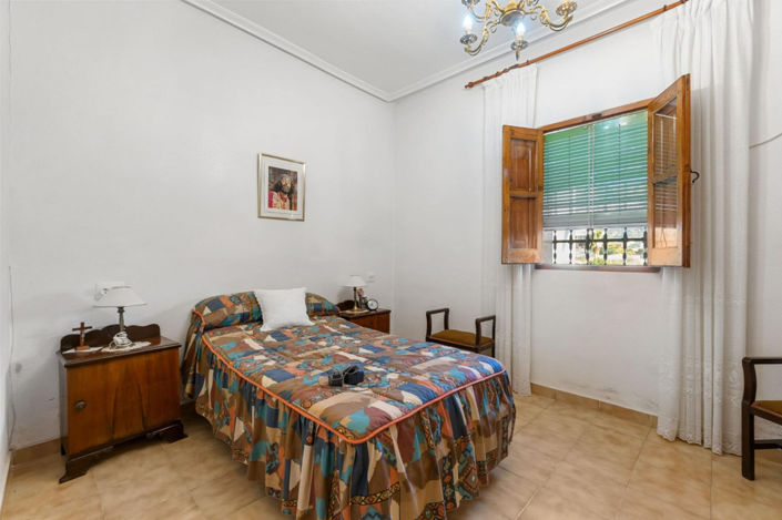 Image No.7-4 Bed Villa for sale