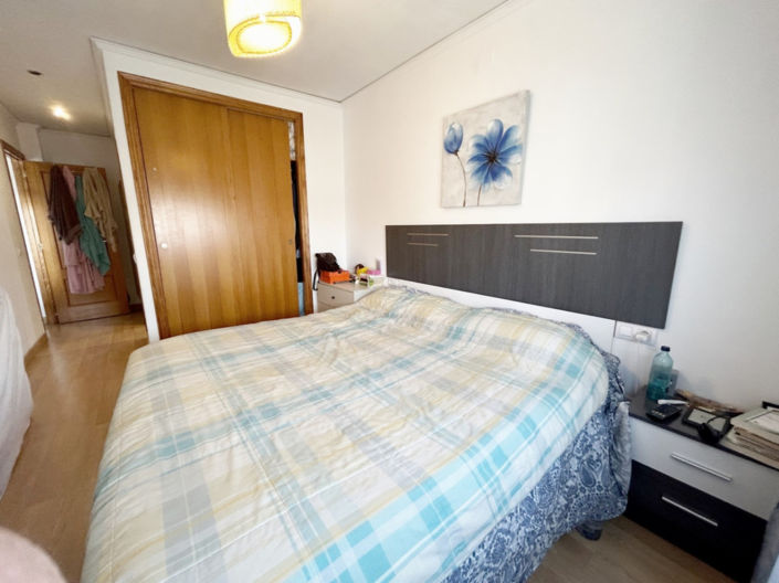 Image No.12-2 Bed Apartment for sale