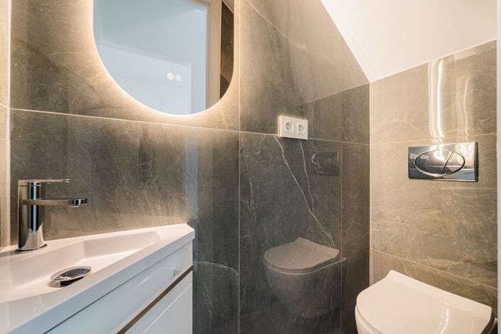 Image No.13-3 Bed Townhouse for sale