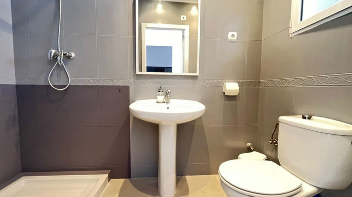 Image No.7-3 Bed Villa for sale