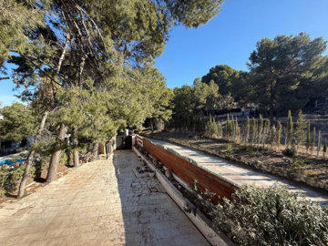 efa49b15ead1d0d885d7xlarge