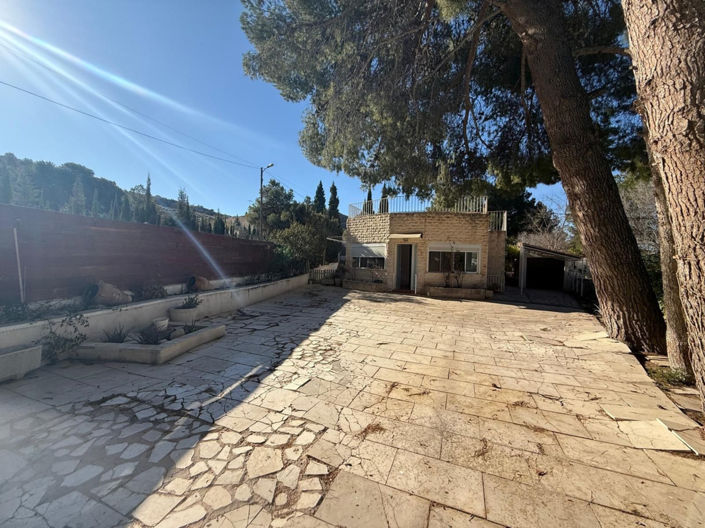 Image No.30-3 Bed Villa for sale