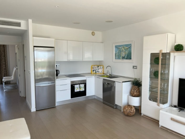 Image No.11-2 Bed Apartment for sale