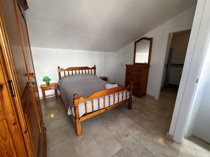 Image No.22-3 Bed Villa for sale