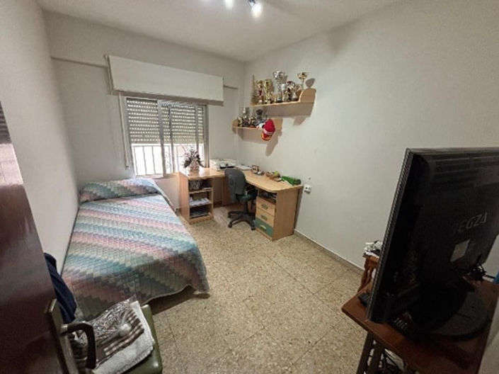 Image No.3-4 Bed Apartment for sale