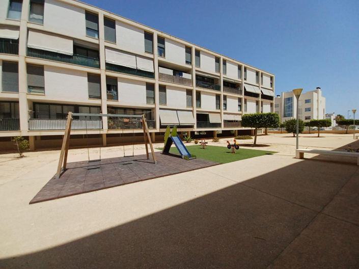 Image No.22-3 Bed Apartment for sale