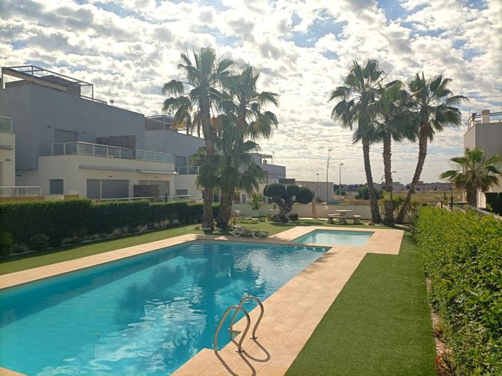 Image No.23-2 Bed Villa for sale