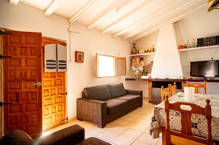 Image No.2-3 Bed Villa for sale