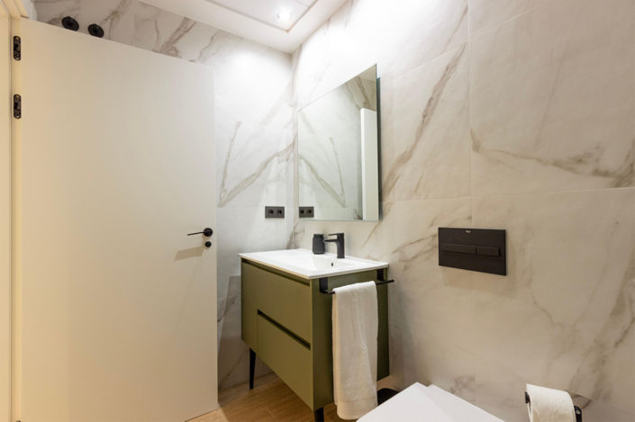 Image No.15-3 Bed Apartment for sale