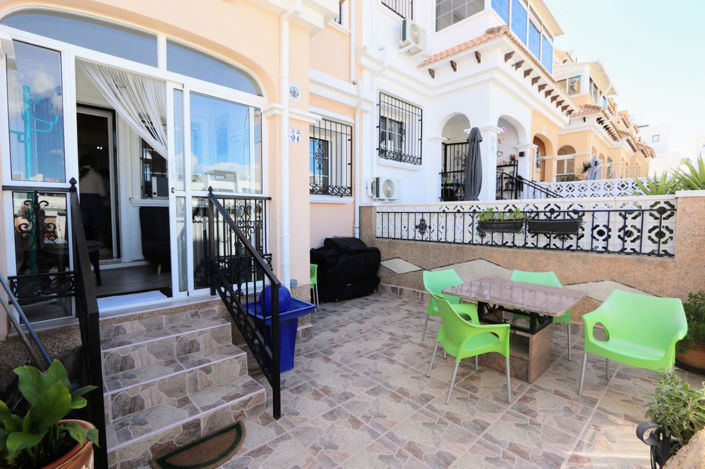 Image No.25-3 Bed Villa for sale