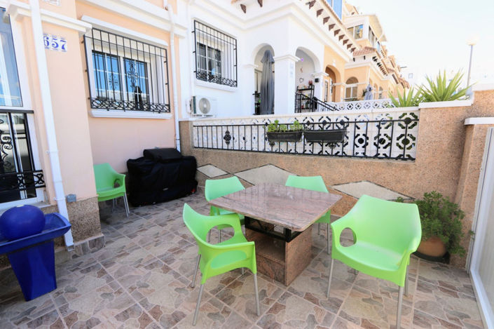 Image No.28-3 Bed Villa for sale