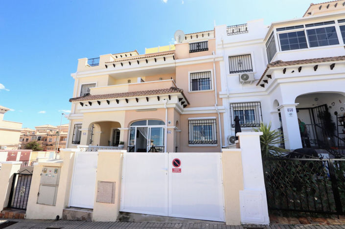 Image No.35-3 Bed Villa for sale