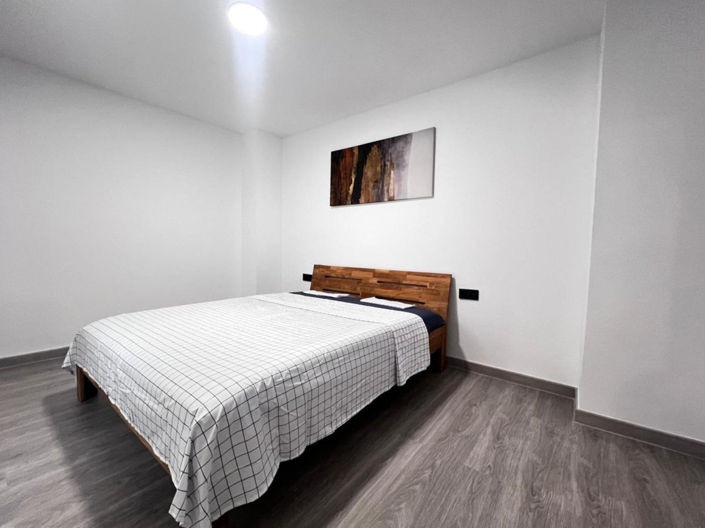 Image No.9-3 Bed Apartment for sale