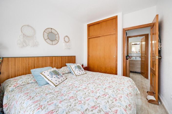 Image No.18-3 Bed Apartment for sale